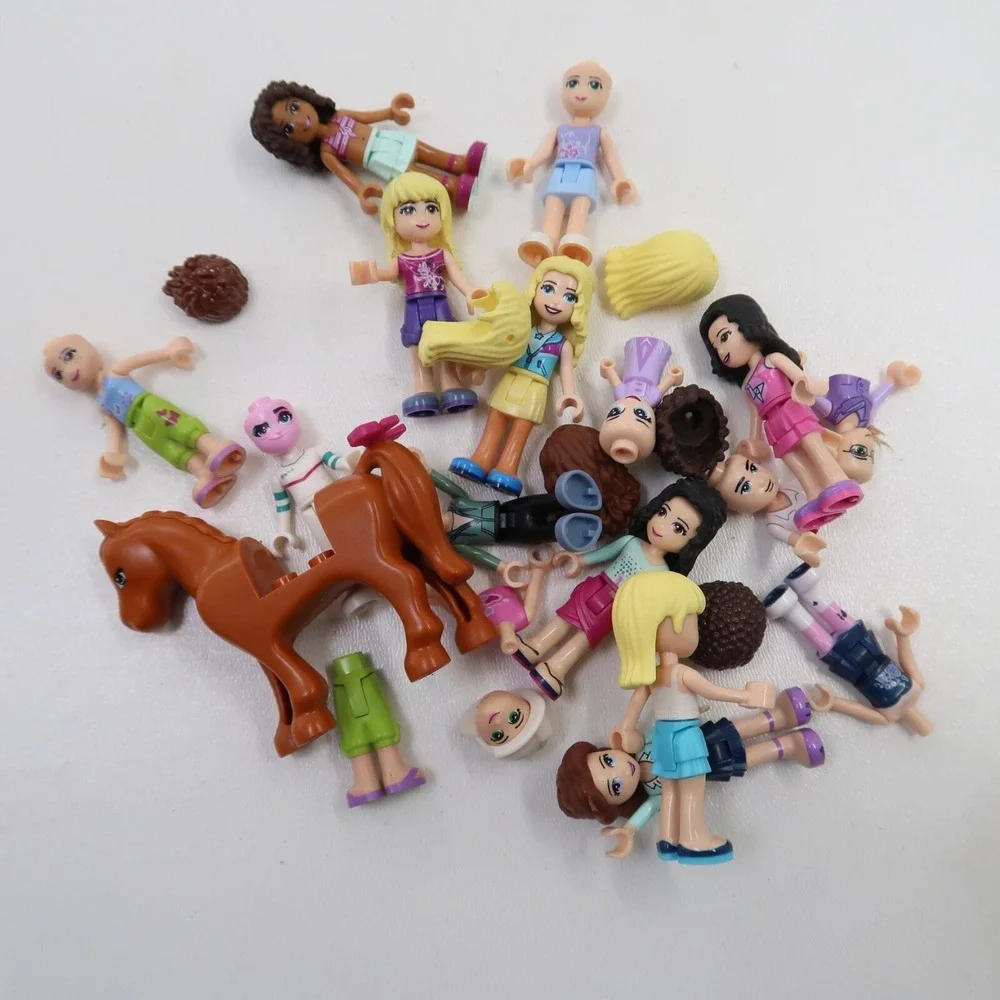 7.11 Pounds of Lego Friends Multi Set Bulk Mixed Bricks Lot Minifigures
